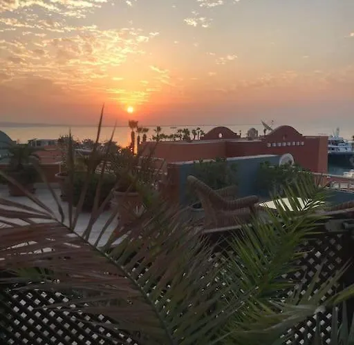 Sunny Sea View Marina On Private Roof *
