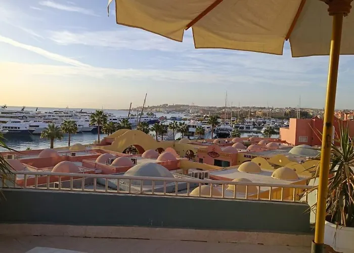 Sunny Sea View Marina On Private Roof Apartman