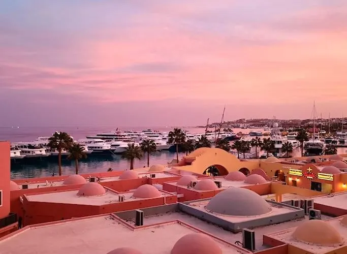 Sunny Sea View Marina On Private Roof Gurdaka